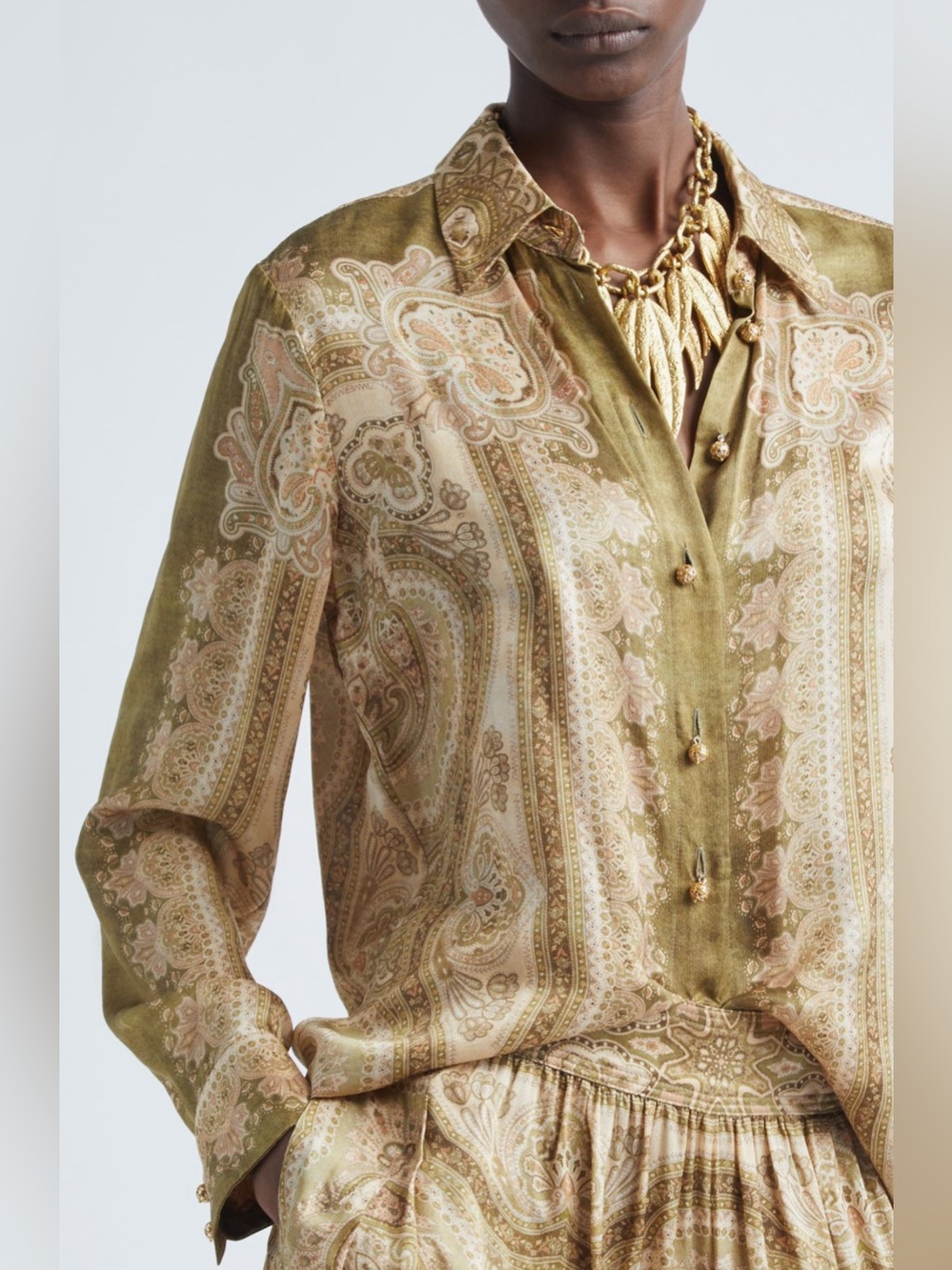 NWT $725 Zimmermann
Luna Paisley Print Silk Satin Button-Up Shirt
Size AU1 US 6 - Picture 3 of 13